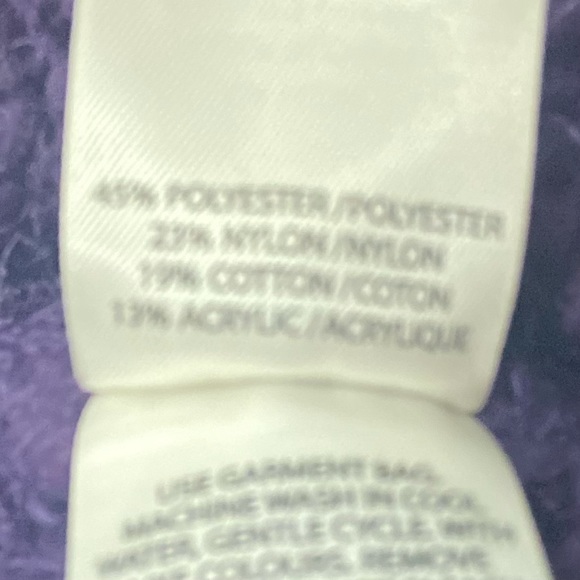 Kenneth Cole Reaction women purple fuzzy long sleeves sweater. Size XL. Used. - Picture 6 of 14